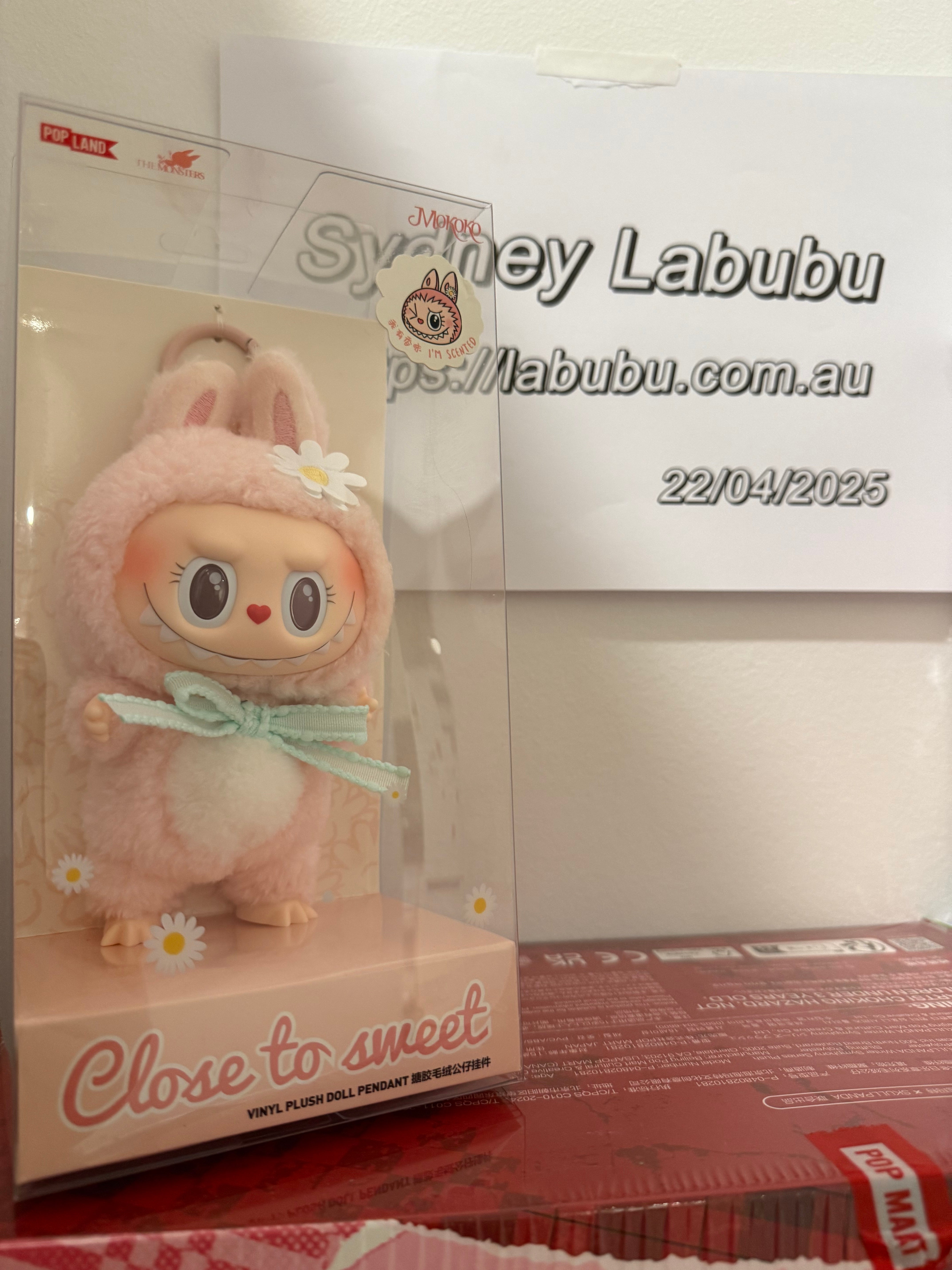 Mokoko Close to Sweet Vinyl Plush Doll Pendant Keychain